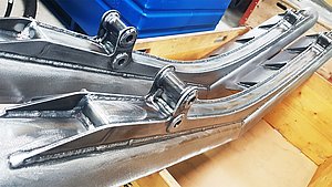 Schienenräumer für Züge aus Metall geschweisst 